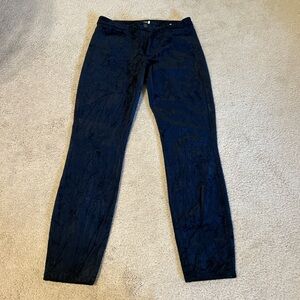 Blue velvet skinny pants